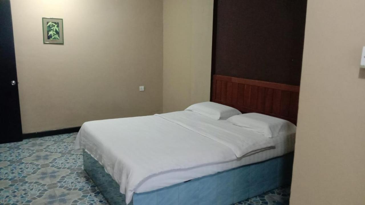 Tabin Lodge Budget Stay Lahad Datu Kültér fotó